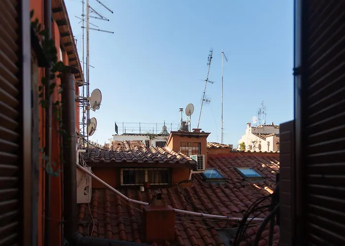 Via Delle Carrozze, Piazza Di Spagna * Roma